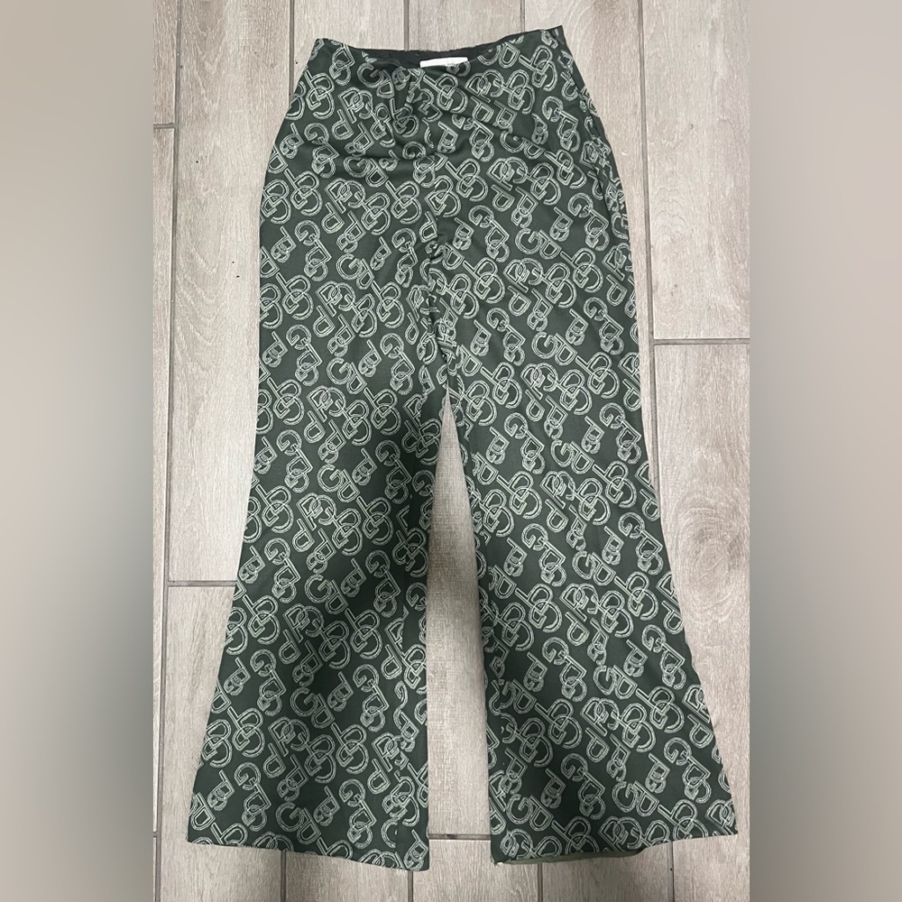 Stylish Green Patterned Pants